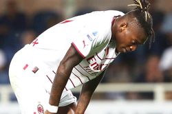Góc Anh Ngọc: Hồi chuông báo động cho Milan