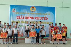 Đak Pơ: Bế mạc Giải bóng chuyền nam-nữ kết hợp