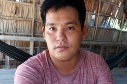 Thanh niên đâm chết người chỉ vì cái nhìn trong quán nhậu