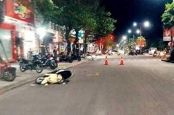 Tài xế xe biển xanh bỏ trốn sau khi gây tai nạn