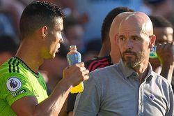 Bóng đá hôm nay 28/8: Ten Hag công khai giữ chân Ronaldo, Liverpool nhắm Neves