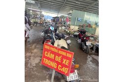 Cần chấm dứt tình trạng để xe lộn xộn trong chợ Noong Bua