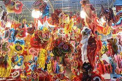 Đồ chơi Tết Trung thu: Hàng nội chiếm ưu thế, giá hợp lý