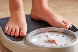 7 nguyên nhân khiến bạn tăng cân vù vù