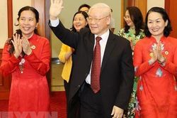 Tổng Bí thư Nguyễn Phú Trọng gặp mặt đại biểu dự Đại hội XI Hội Chữ thập đỏ Việt Nam