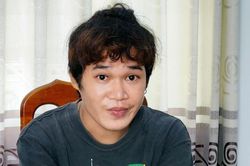 Bị la rầy, thanh niên đâm cha dượng tử vong