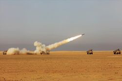 Mỹ đẩy mạnh sản xuất tên lửa HIMARS cho Ukraine