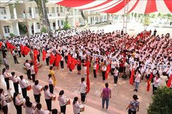 Bộ GD&ĐT đề nghị công khai các khoản thu, chi đầu năm học