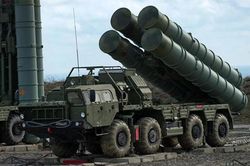 S-400 của Nga 'đối mặt với sức nóng' từ tên lửa AGM-88 Mỹ cung cấp cho Ukraine