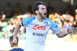 Nhận định bóng đá Napoli vs Lecce: Đã bắt đầu phụ thuộc vào Kvaratskhelia?