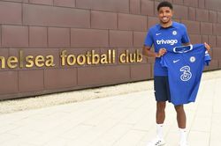 Chelsea chính thức chiêu mộ Fofana với giá 70 triệu bảng