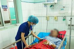 Tuyên Quang: Nhập viện cấp cứu trong đêm vì ăn nhầm…lá ngón