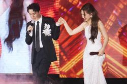 Trịnh Thăng Bình và Hòa Minzy song ca ra sao mà khiến dân mạng khen ngợi không ngừng!