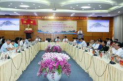 Hội thảo khoa học 'Thành phố Lào Cai - 30 năm tái lập, xây dựng, hội nhập và phát triển'