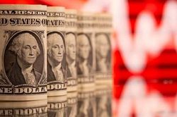 Tỷ giá USD hôm nay (1-9): Đồng USD giảm, nhưng vẫn gần mức cao nhất 2 thập kỷ