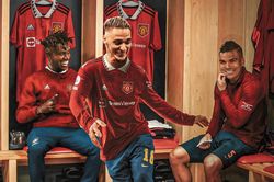 MU chi tiêu quá đà, Erik ten Hag phân trần thiếu thuyết phục