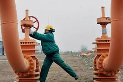 Hungary ký thỏa thuận nhận bổ sung gần 6 tỷ m3 khí đốt từ Nga