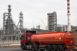 Moscow cảnh báo G7 về kế hoạch áp giá trần dầu mỏ của Nga