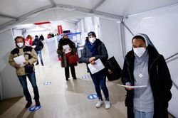 EU cảnh báo các chủng COVID-19 mới có thể xuất hiện vào mùa Đông này