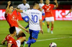 TPHCM 0-1 Nam Định: Tiến Dũng cũng không thể cứu TPHCM