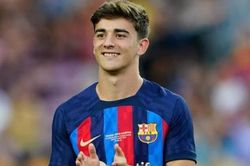 Man United muốn chiêu mộ sao của Barcelona