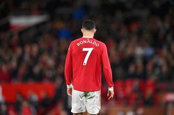 MU đại thắng Arsenal, nhưng Ronaldo vẫn im tiếng: Chặng cuối sự nghiệp của CR7