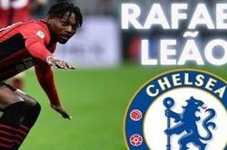 Chuyển nhượng cầu thủ Ngoại hạng Anh ngày 5/9: AC Milan không bán Rafael Leao; Casemiro có thể giảm lương; Maguire vẫn có tên ở tuyển Anh