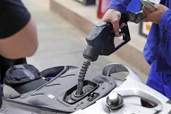 Thêm 5 doanh nghiệp đầu mối xăng dầu bị tước giấy phép kinh doanh xuất nhập khẩu