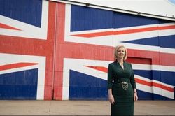 Bà Liz Truss trở thành tân Thủ tướng Anh