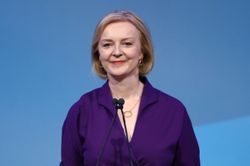 Chân dung tân Thủ tướng Anh Liz Truss