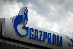 Gazprom: Trung Quốc không còn mua khí đốt Nga bằng euro