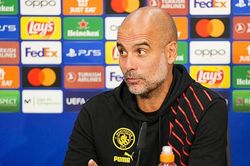 Pep Guardiola nổi cáu khi bị hỏi nhiều về khả năng vô địch C1