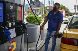 OPEC+ sẵn sàng can thiệp khi cần để ổn định thị trường dầu thô