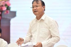Tạm thời chưa tước giấy phép của 5 doanh nghiệp đầu mối xăng dầu