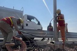 Cao tốc Vân Đồn - Móng Cái mới khánh thành đã bị mất cắp hàng nghìn mét cáp điện