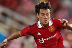 Tin MU 7/9: Sao Ajax muốn tới MU, Ten Hag dùng đội hình 2 ở Europa League