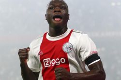 Brian Brobbey tiết lộ lý do chưa thể gia nhập Man United