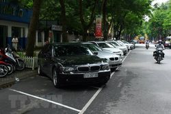 Hà Nội còn 12 dự án bãi đỗ xe có chủ trương chấm dứt đầu tư