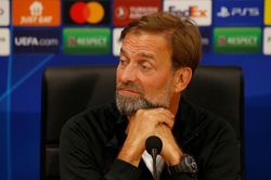 Juergen Klopp: 'Liverpool đá như vô hồn vậy'