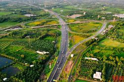 Hơn 510 nghìn lượt phương tiện lưu thông trên cao tốc Trung Lương-Mỹ Thuận