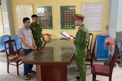 Bắt giam đầu bếp dùng dao phi-lê chém người gây thương tích