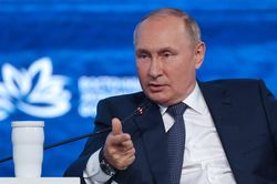 Tổng thống Putin: Không ai có thể cô lập nước Nga