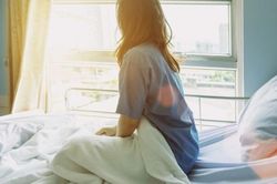 Tại sao ung thư gia tăng ở tuổi dưới 50?