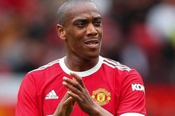 Martial tố Mourinho khiến anh đánh mất phong độ ở Man United
