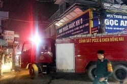 Quán karaoke ở Đồng Nai phát hỏa khi khách đang hát
