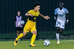 Quang Hải đang trở thành người thừa ở Pau FC