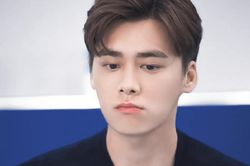 Dư luận soi ra điểm bất thường trong vụ án mua dâm của Lý Dịch Phong, vẫn còn người chưa bị 'sờ gáy'?
