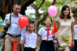 Hà Nội hỗ trợ hơn 1.100 tỷ đồng học phí năm học 2022-2023