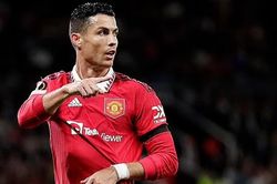Chuyển nhượng MU: Ronaldo sẽ đến Ả rập Xê út?