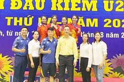 Đấu kiếm và chuyện khó muôn thuở